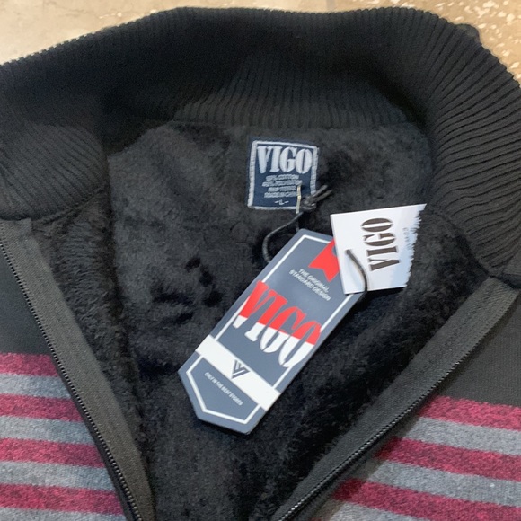 Vigo Sweater - Picture 4 of 6